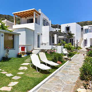 The yard of Sifnos studios