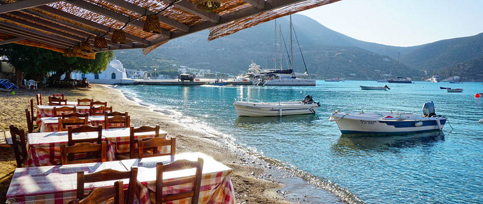 Symposio restaurant at Vathi Sifnos